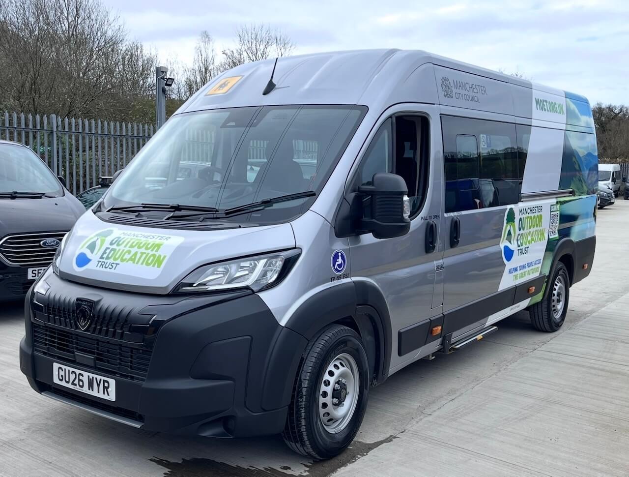 MOET minibus